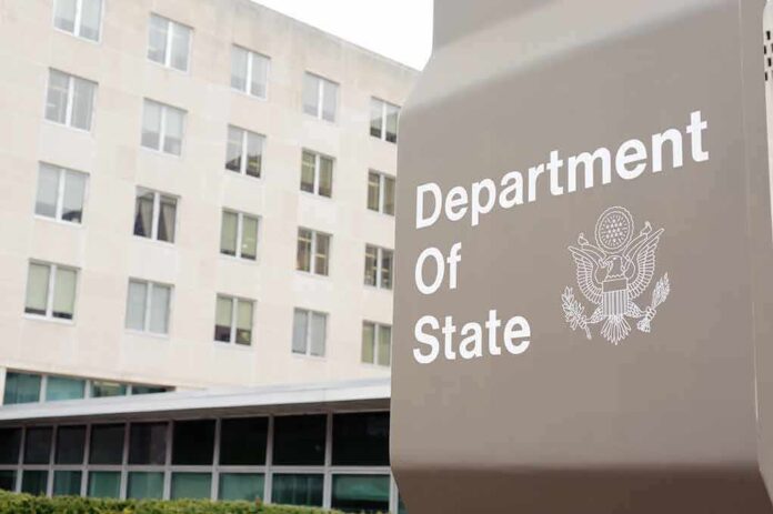179052941 featured image Ex State Department Employee Embezzled More Than 650000