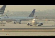 United Airlines flight reports near miss with drone while landing at Newark